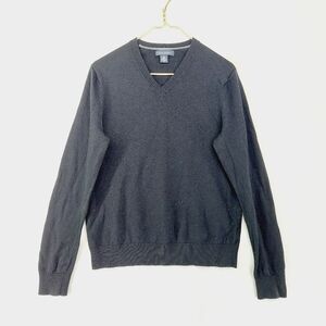 Banana Republic Black Long Sleeve V-Neck Pullover Sweater 5611